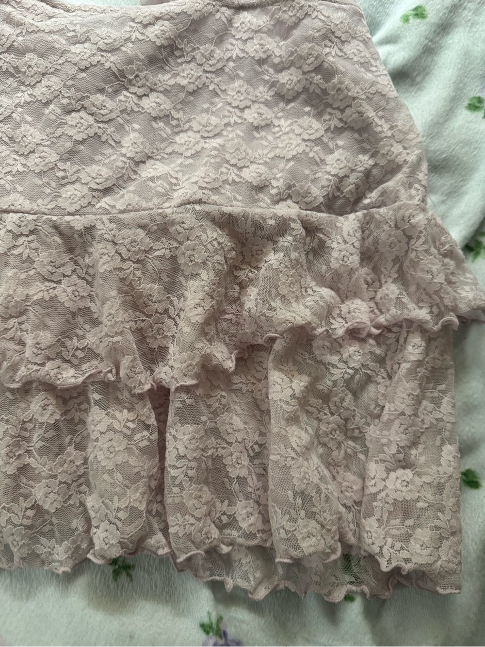 Lavender Lace Ruffled Tank Top - Picture 4 of 4